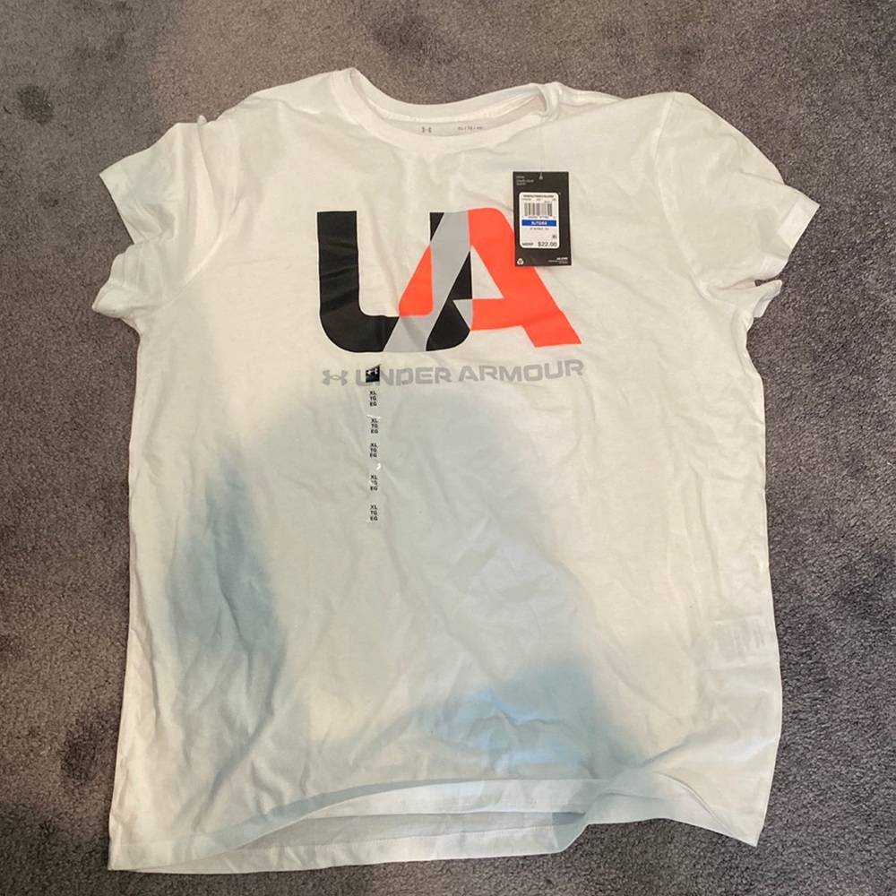 Under Armour Womens T shirt